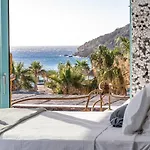 Resort Calilo Manganari