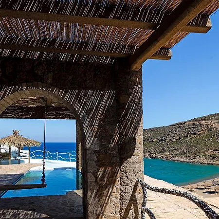 Calilo Resort Manganari