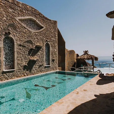 Calilo Resort Manganari